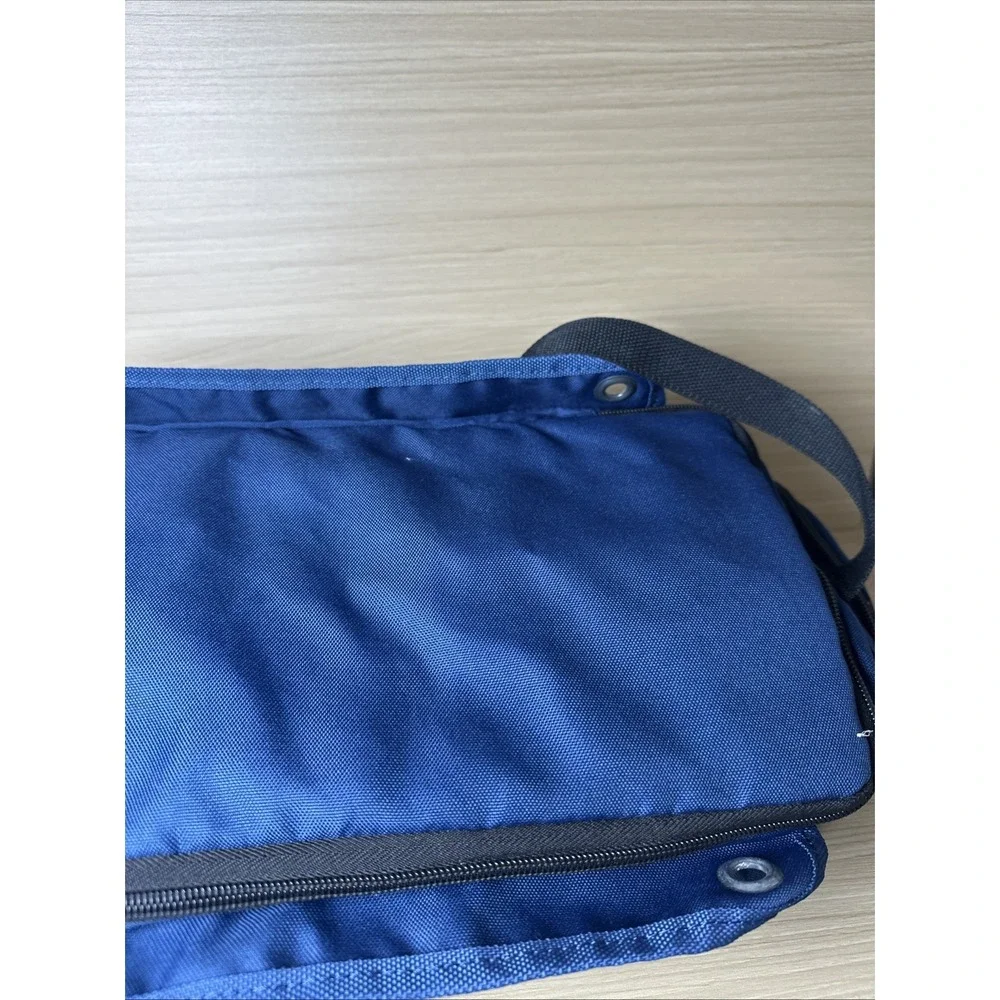 TOMMY BAHAMA Expandable Lunch Cooler Shoulder Bag Blue Fish Relax
